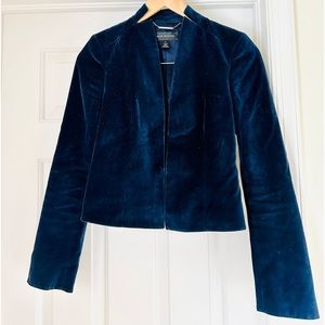 Club Monaco Blue Velvet Jacket. Tailored, cropped. Sz. 4.